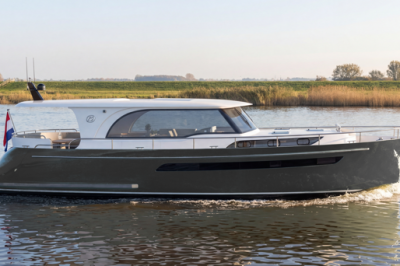 Motorboot Sneek