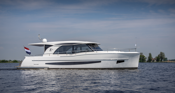 Boarncruiser 1280 Elegance - Sedan - Motorboot Sneek