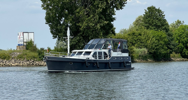 undefined - Motorboot Sneek