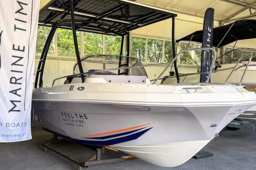 Motorboot Sneek