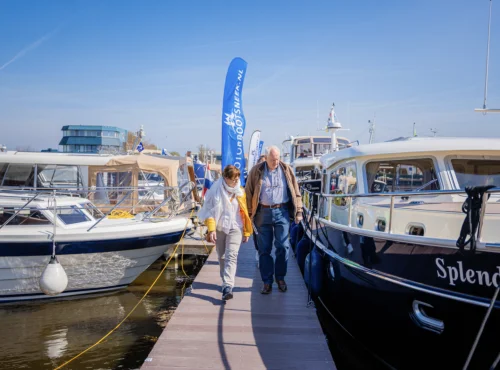 Motorboot Sneek bereitet sich auf die neue Herbstausgabe vor!